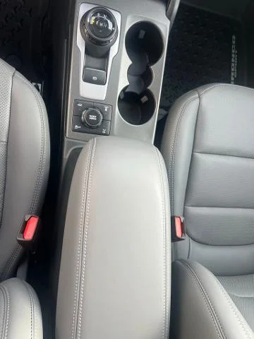 New 2026 Space White Metallic Ford Badlands® image 43