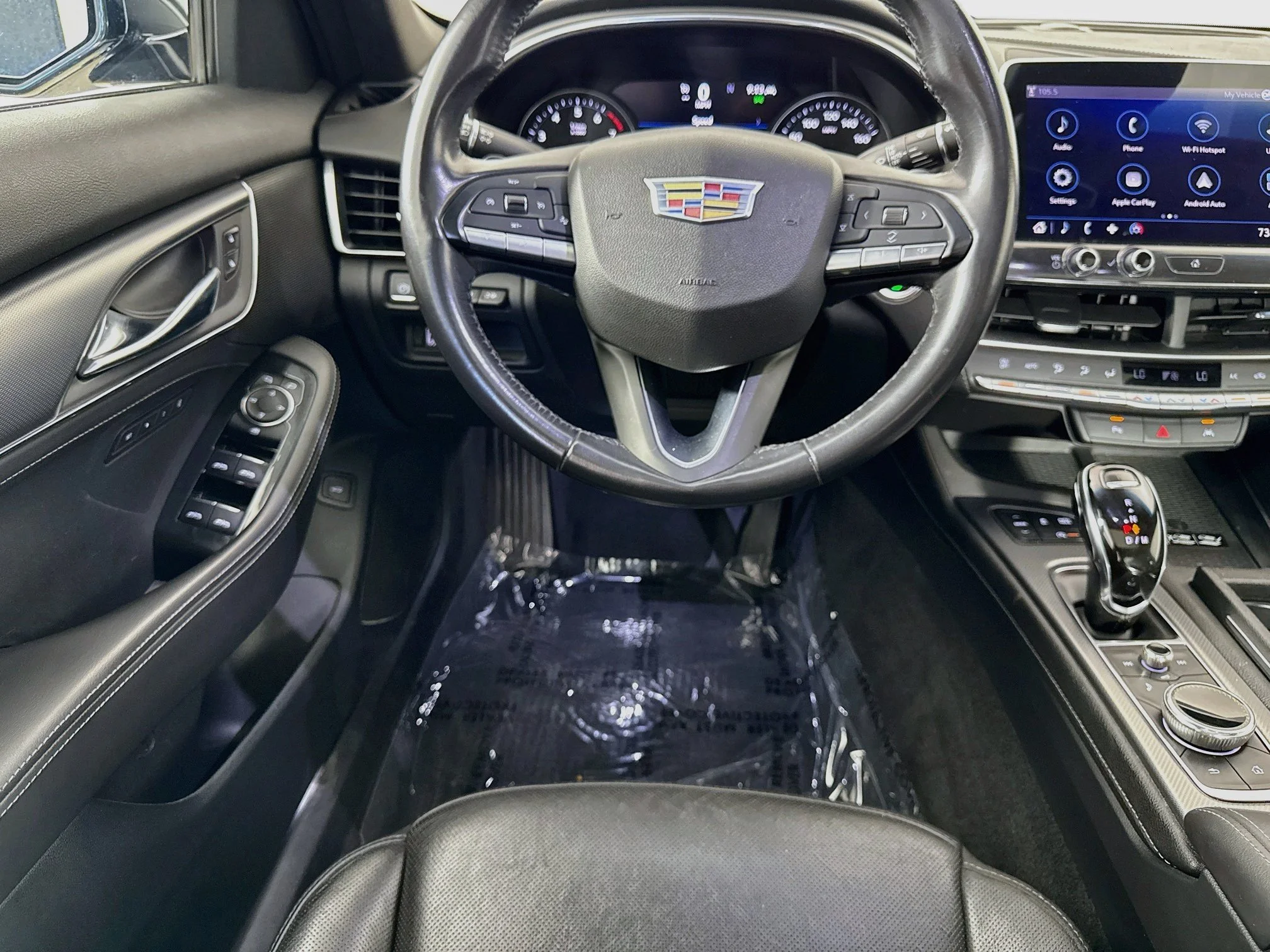 Used 2020 SHADOW METALLIC Cadillac Premium Luxury image 24