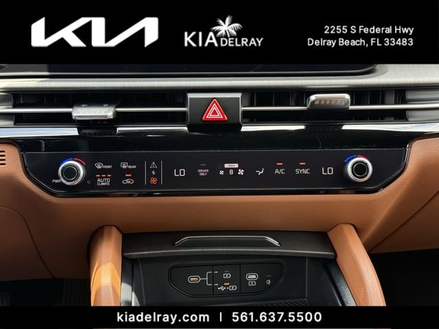 New 2026 Snow White Pearl Kia X-Line image 22