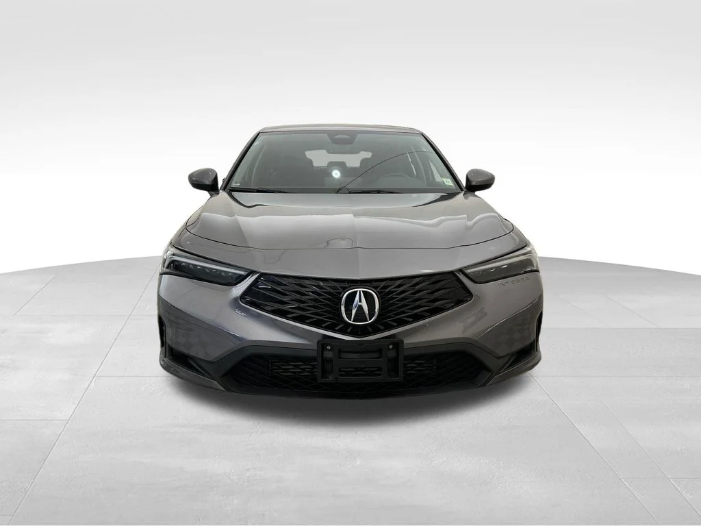 Used 2023  Acura Base image 8