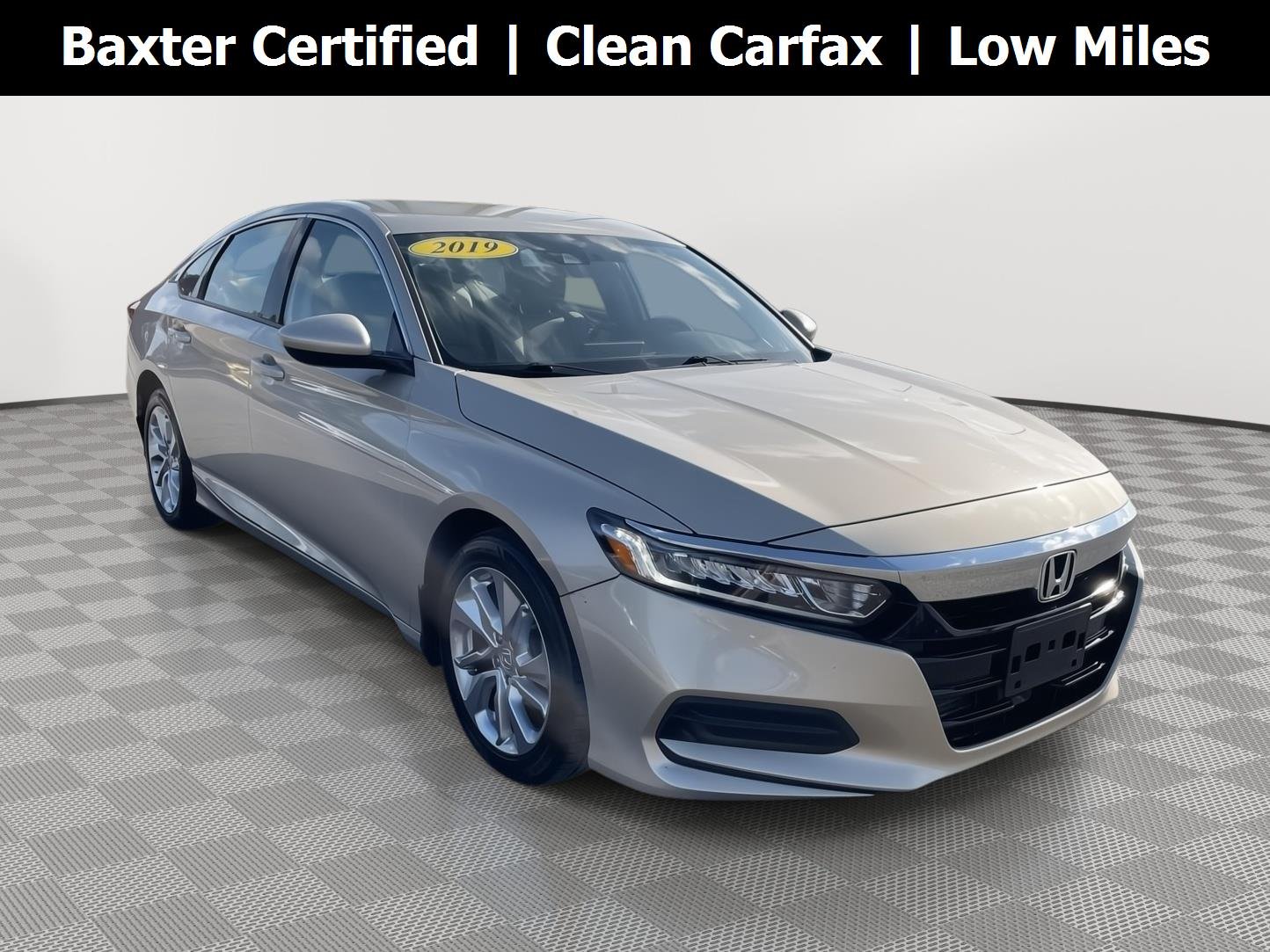 Used 2019 Champagne Frost Pearl Honda LX 1.5T image 1