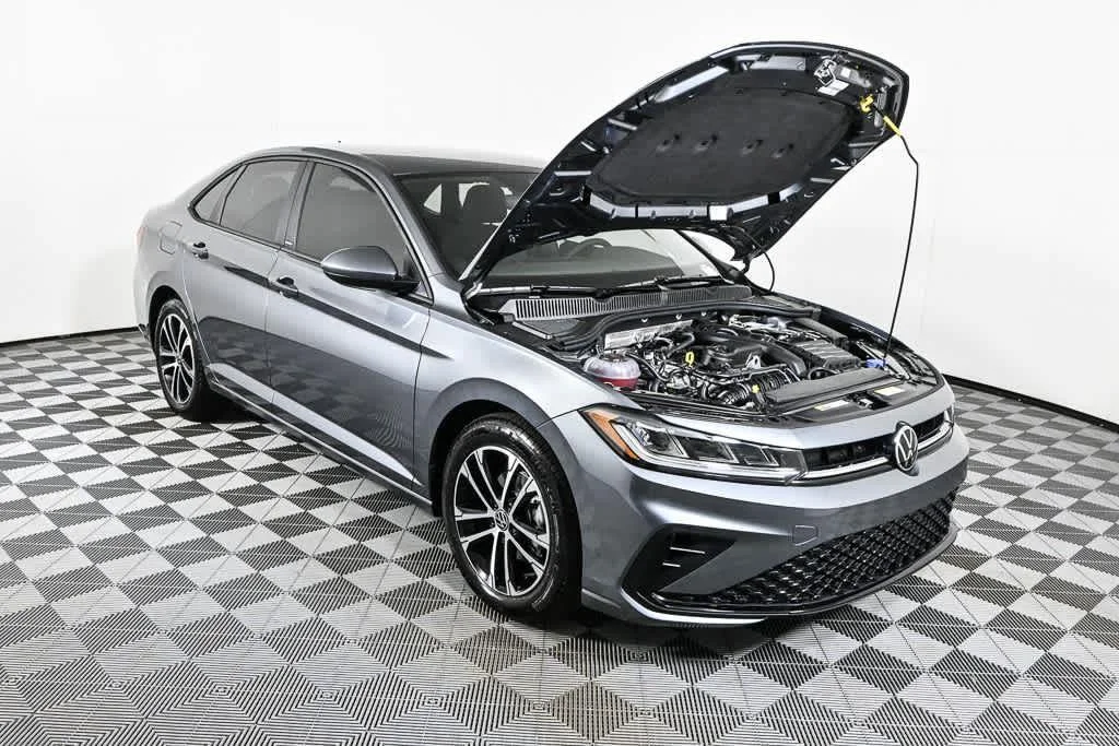 New 2026 Platinum Gray Metallic Volkswagen Sport image 31