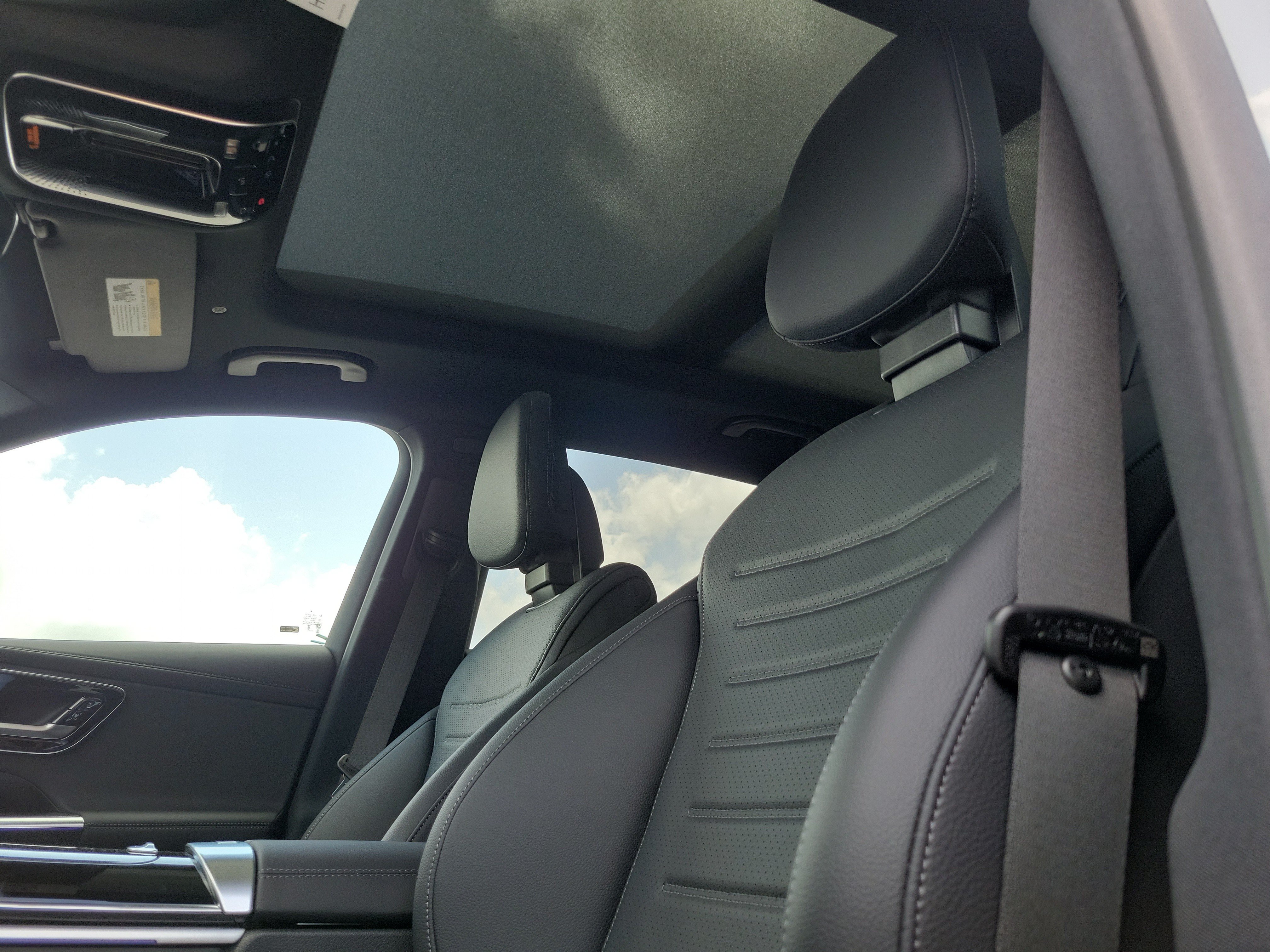 New 2026 Cirrus Silver Metallic Mercedes-Benz GLC 300 image 54