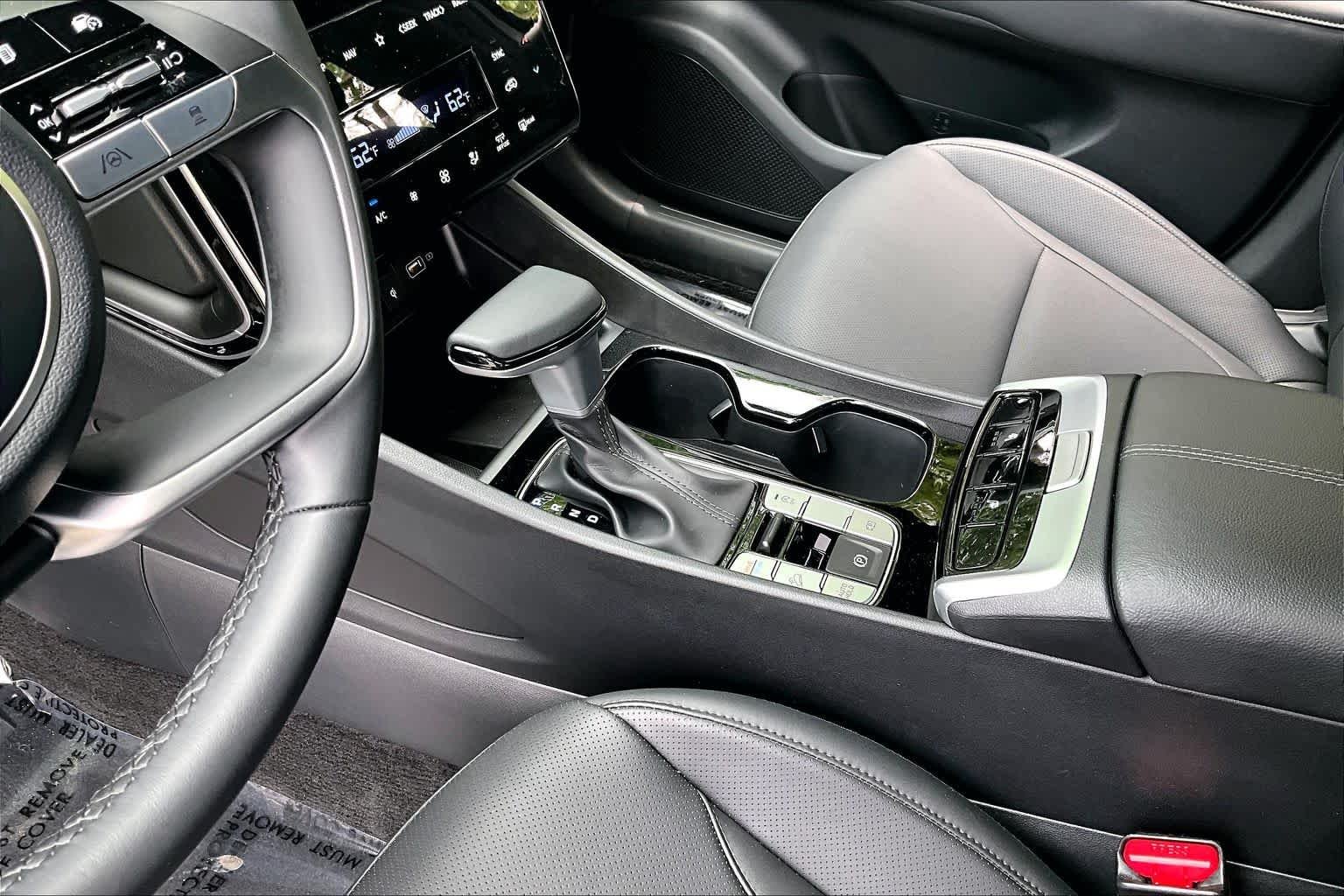 Used 2024 Titan Gray Hyundai XRT image 17