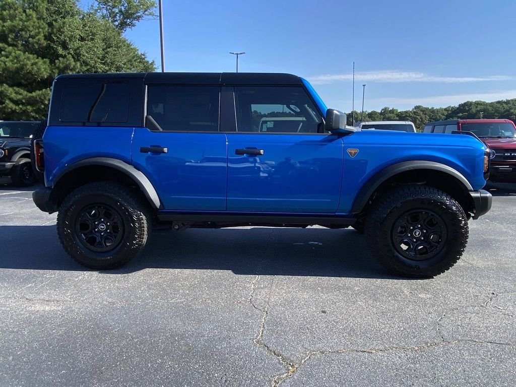 New 2026 Velocity Blue Metallic Ford Badlands® image 2