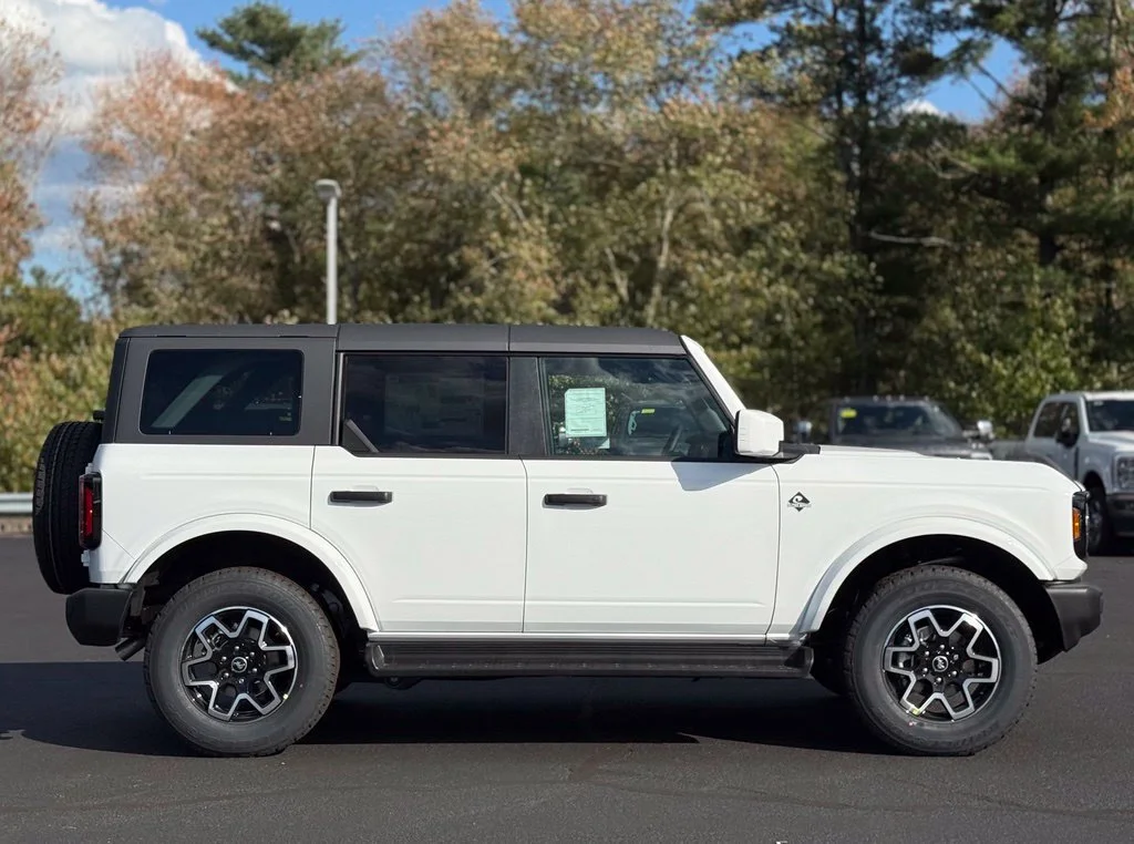 New 2026 White Ford Outer Banks image 3