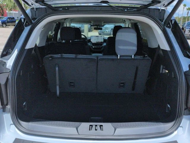 New 2026 Space White Metallic Ford Active image 13