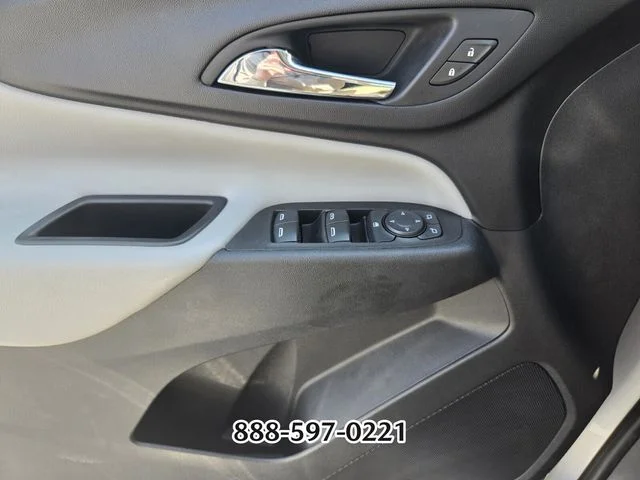 Used 2021 Silver Chevrolet LS image 31