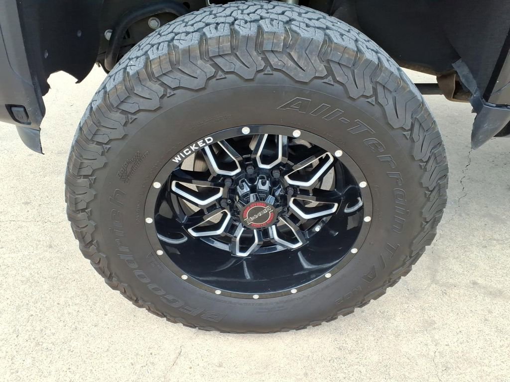 2024 GMC Sierra 2500HD Denali Ultimate - Photo 9