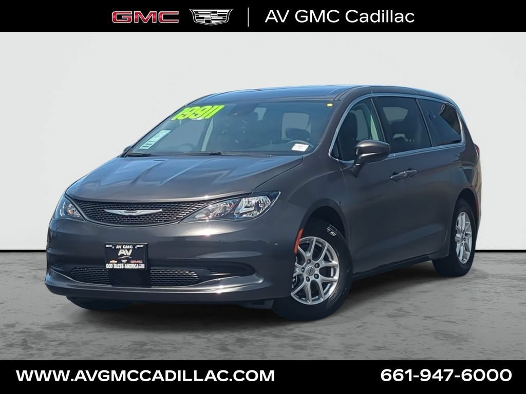 2023 Chrysler Voyager