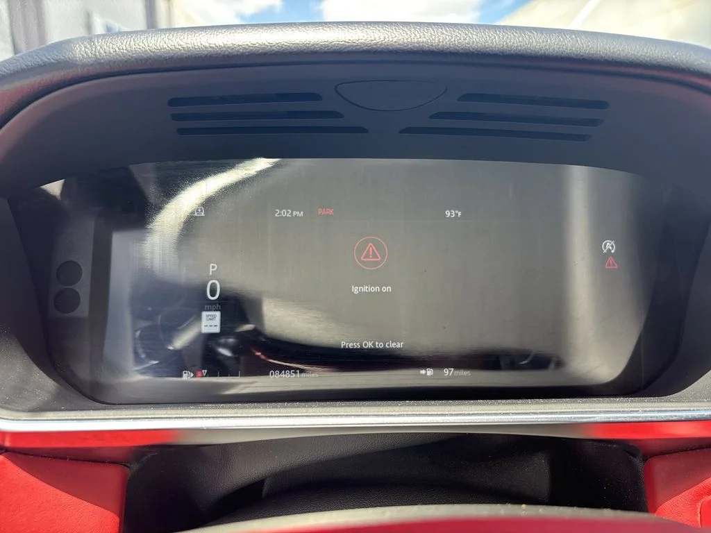 Used 2019  Land Rover HST image 10
