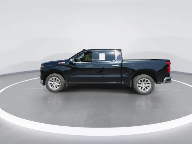 Used 2022 Black Chevrolet LTZ image 6