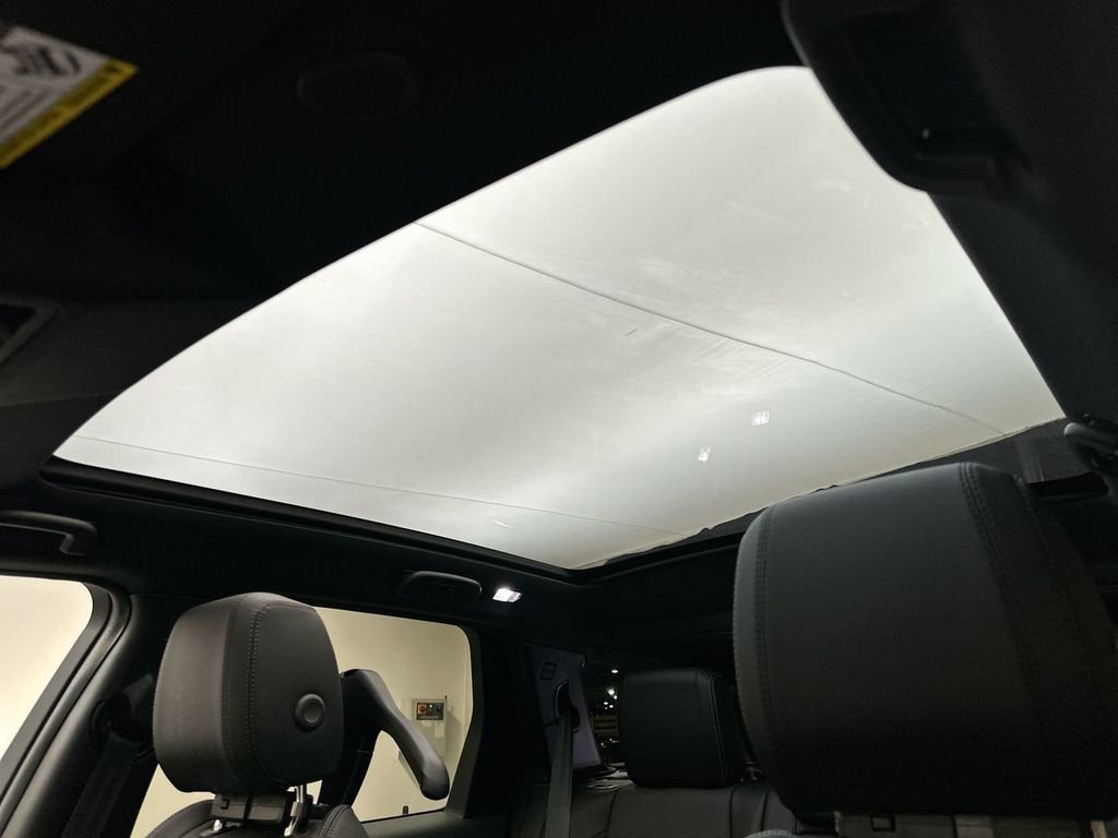 New 2026 Ostuni Pearl White Land Rover Landmark image 11