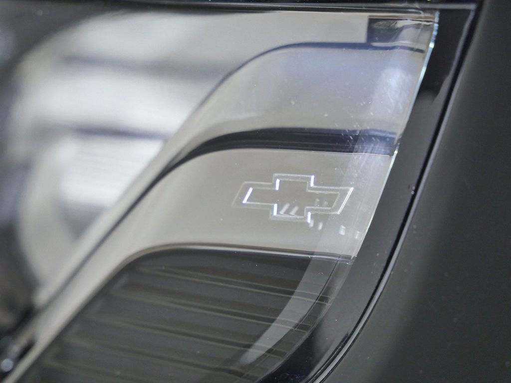 Used 2022 Black Chevrolet High Country image 5