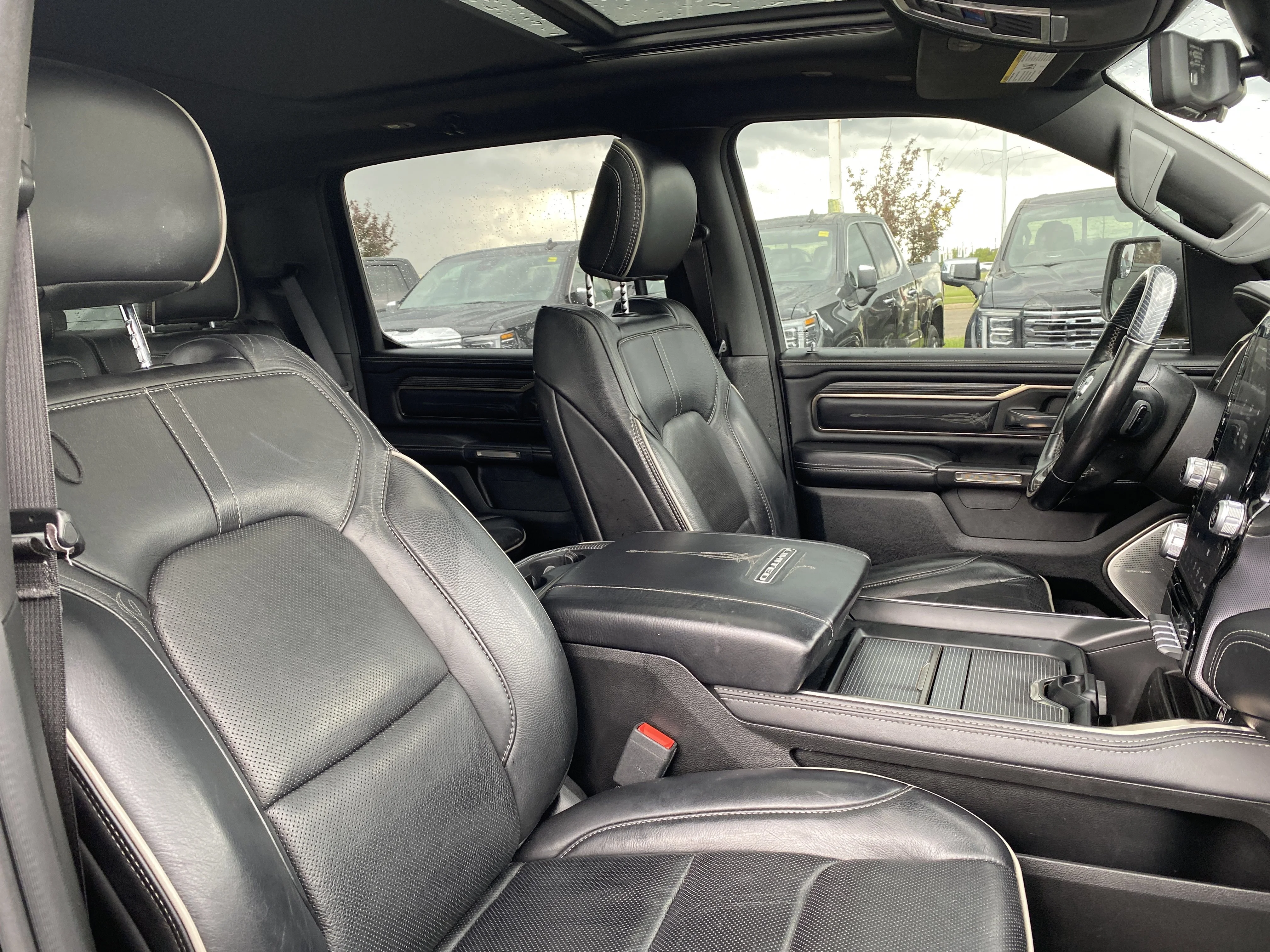 Used 2021 Black Ram Limited image 22