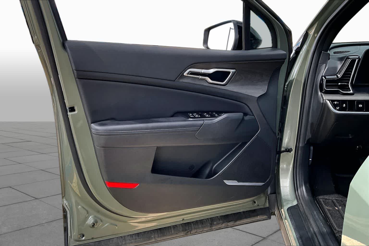 Used 2023 Jungle Green Kia X-Line image 22