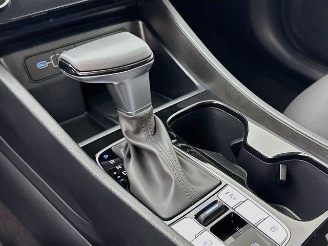 New 2026 Gray Hyundai SEL Premium FWD image 27