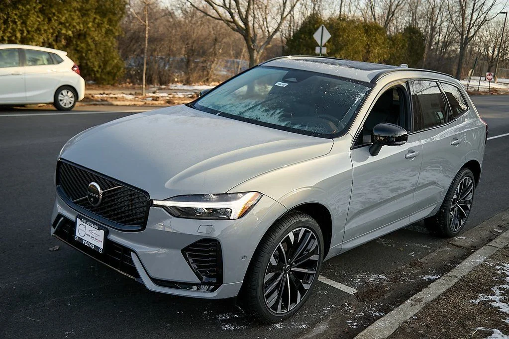 New 2026 Vapour Grey Volvo Ultra image 7