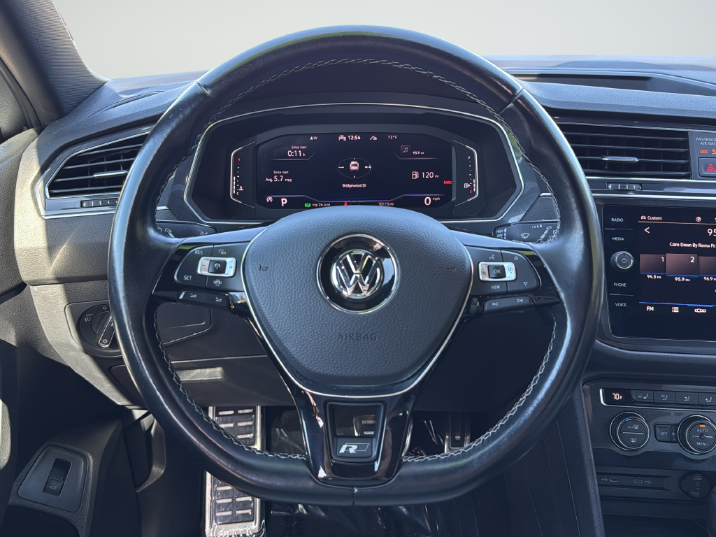 Used 2021 Gray Volkswagen 2.0T SEL Premium R-Line image 30