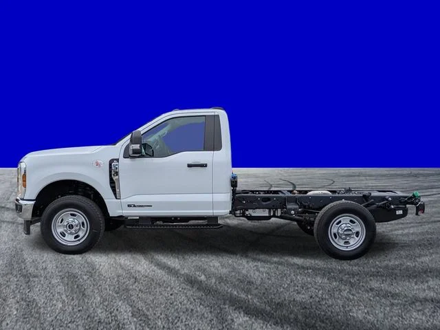 New 2026 White Ford XL image 7