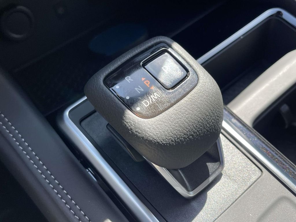 New 2026 Everest White Pearl TriCoat Nissan Platinum image 31