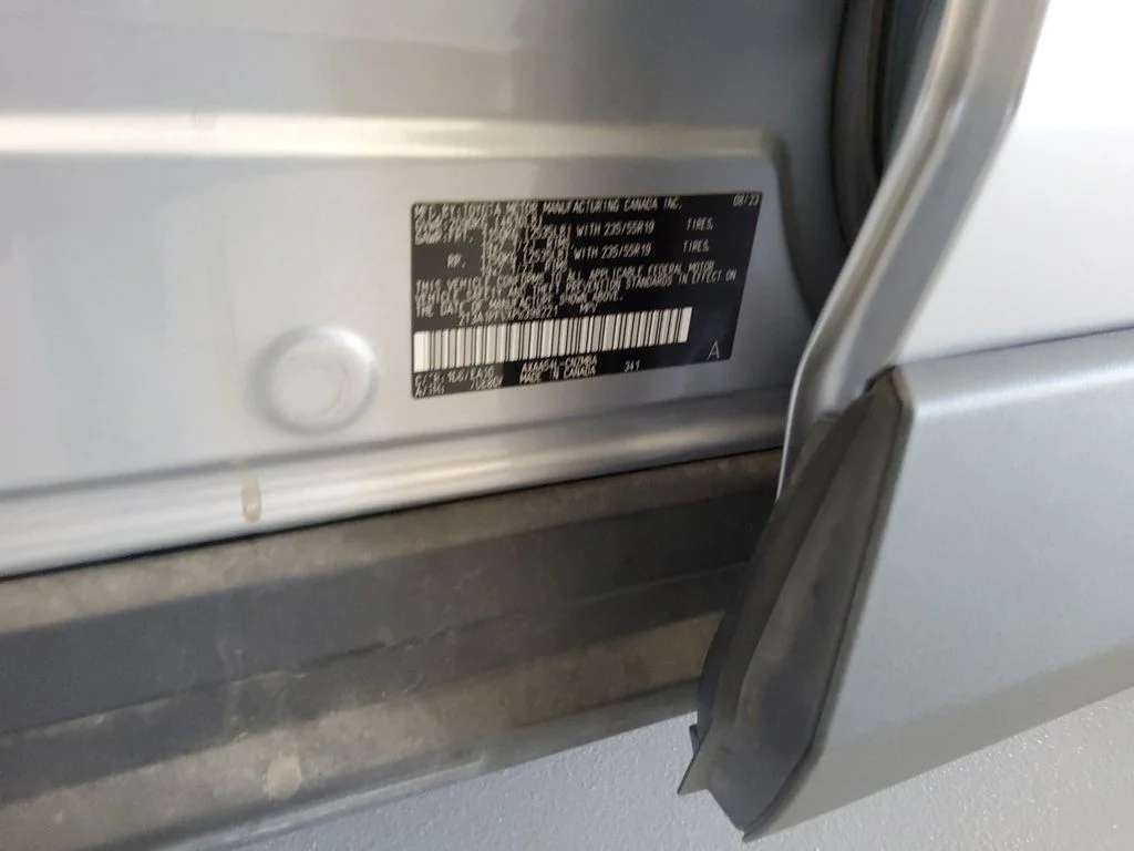 Used 2023 Silver Toyota XLE Premium image 20