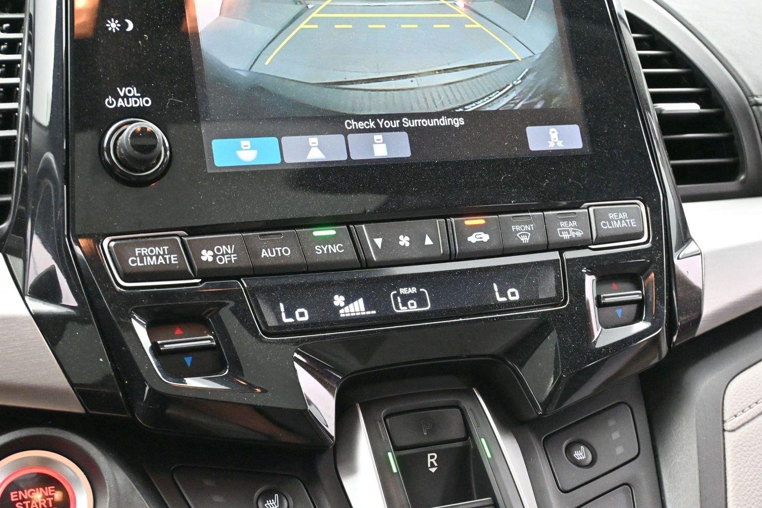 Used 2018 Blue Honda EX-L image 22
