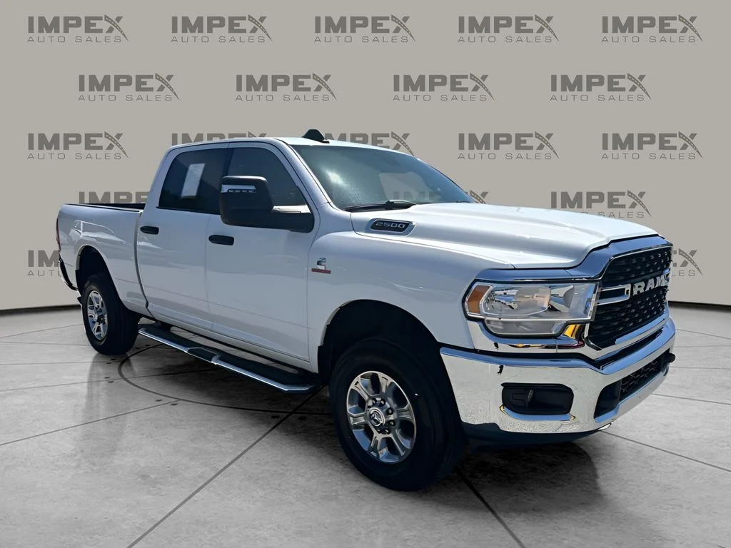 Used 2023 White Ram Big Horn image 7