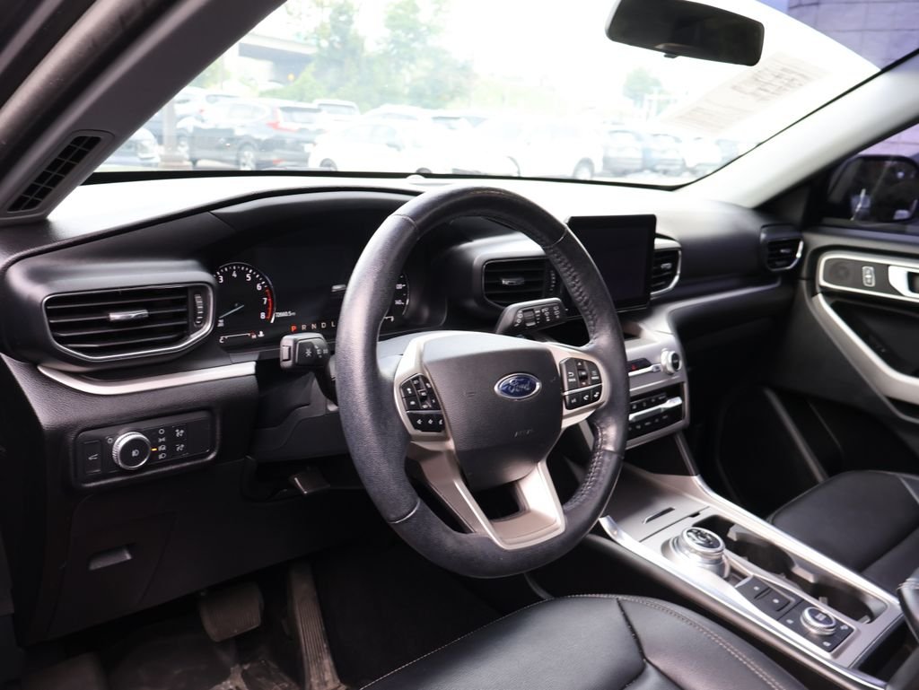 Used 2021  Ford XLT image 9