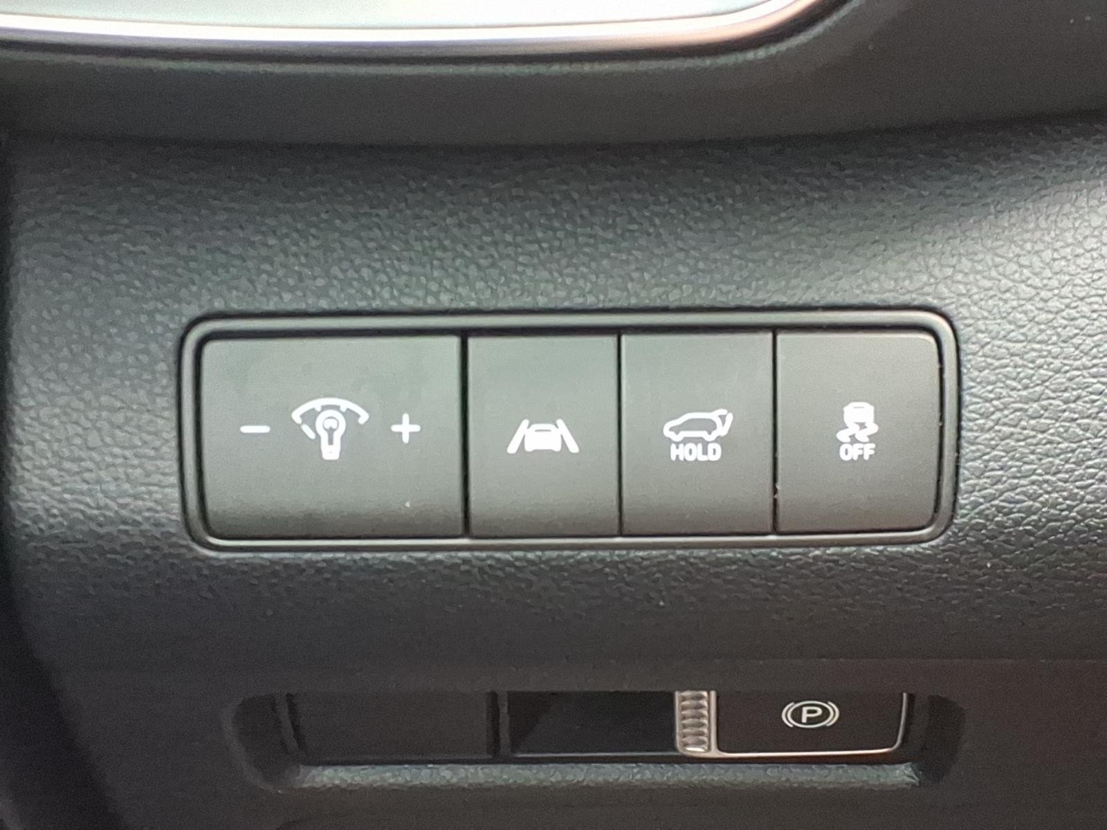 2022 Hyundai Santa Fe XRT - Photo 18