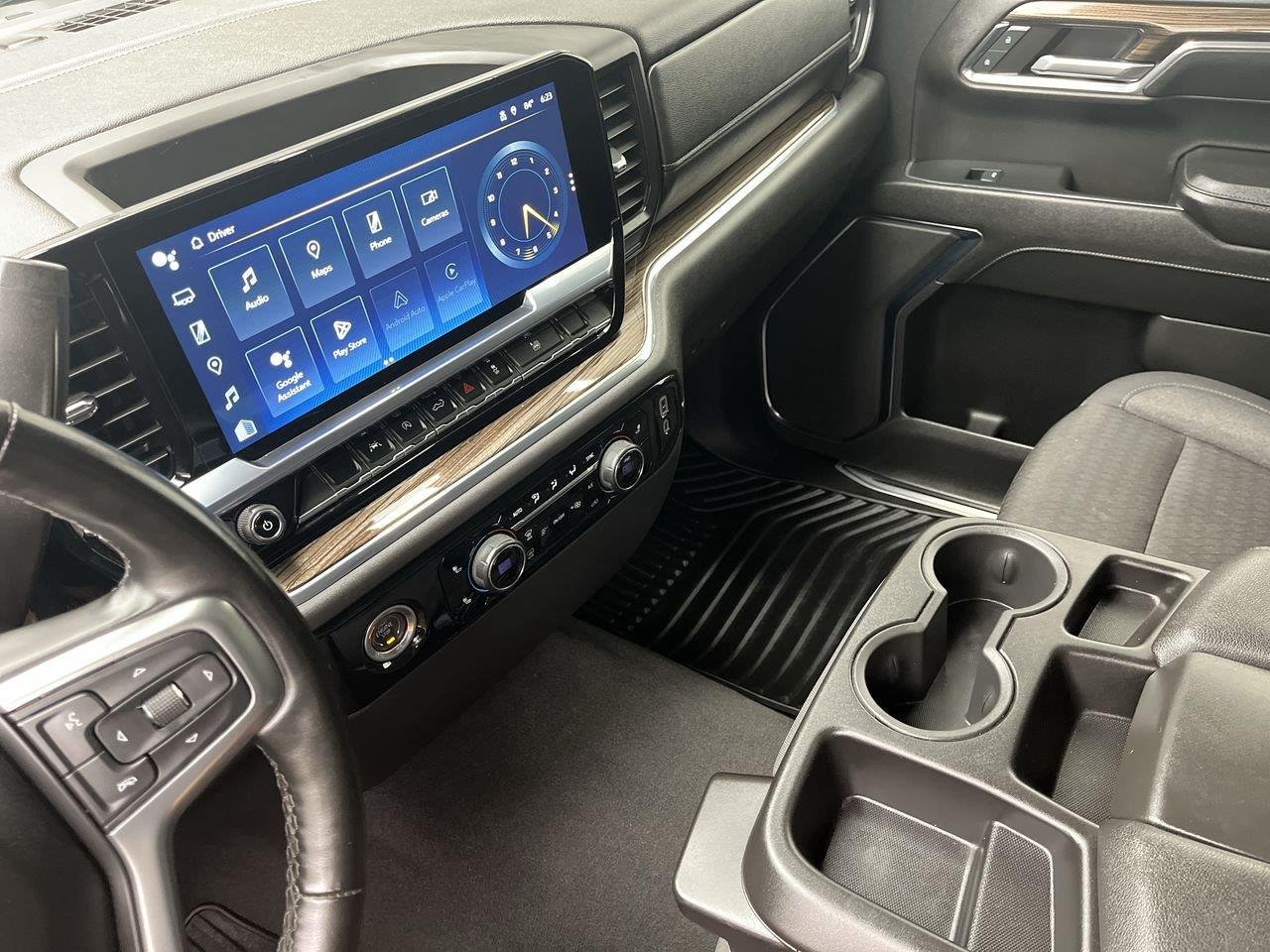 2024 Chevrolet Silverado 1500 LT - Photo 18