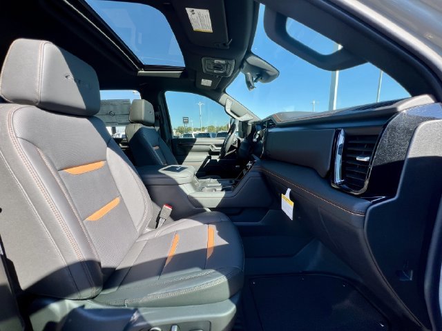 2026 GMC Sierra 2500HD AT4 - Photo 40