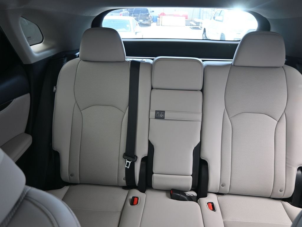 2022 Lexus RX 350 - Photo 16