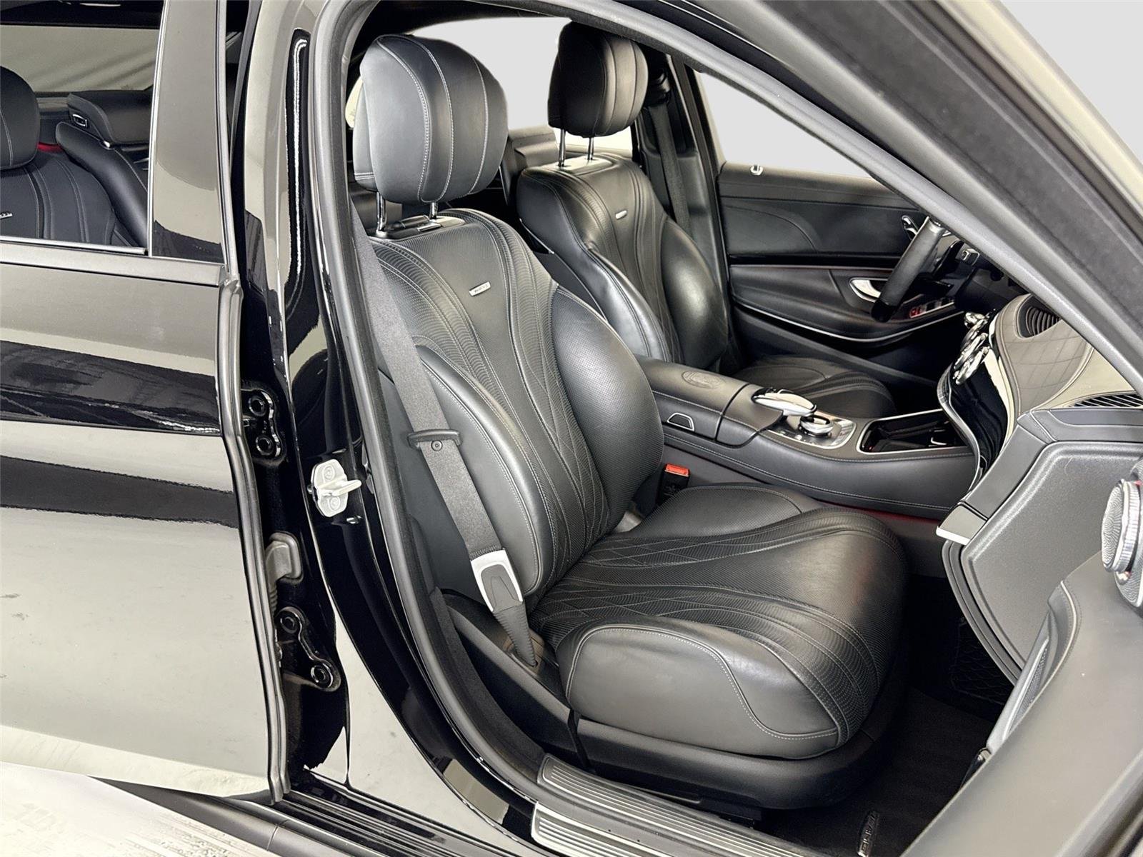 Used 2015 Obsidian Black Metallic Mercedes-Benz S 65 AMG® | Rear TVs | RennTech Upgrades image 32