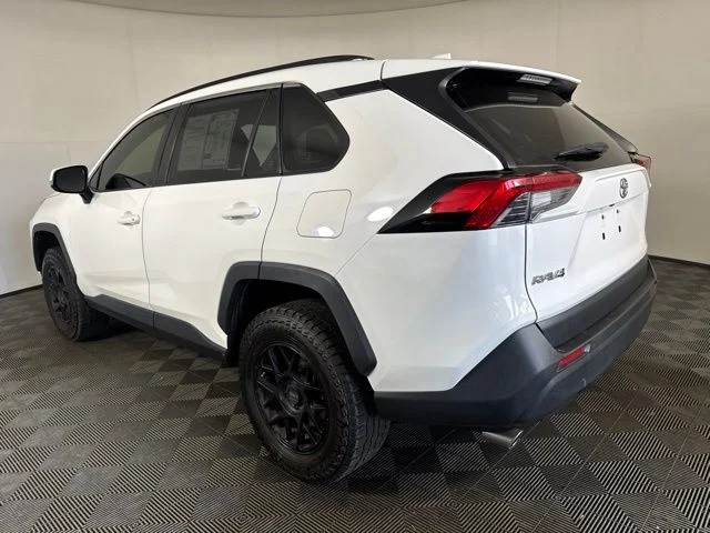 Used 2019 Super White Toyota LE image 6
