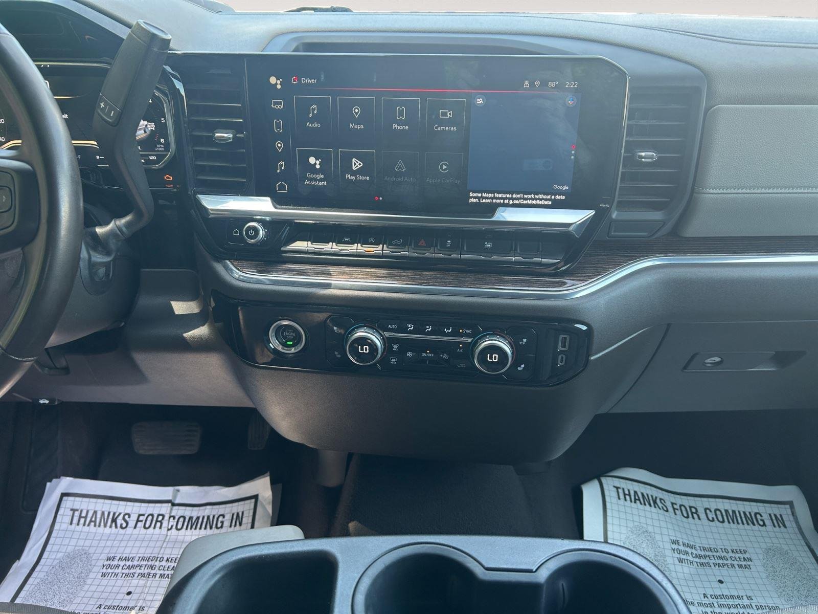 Used 2024 Summit White GMC SLE image 11