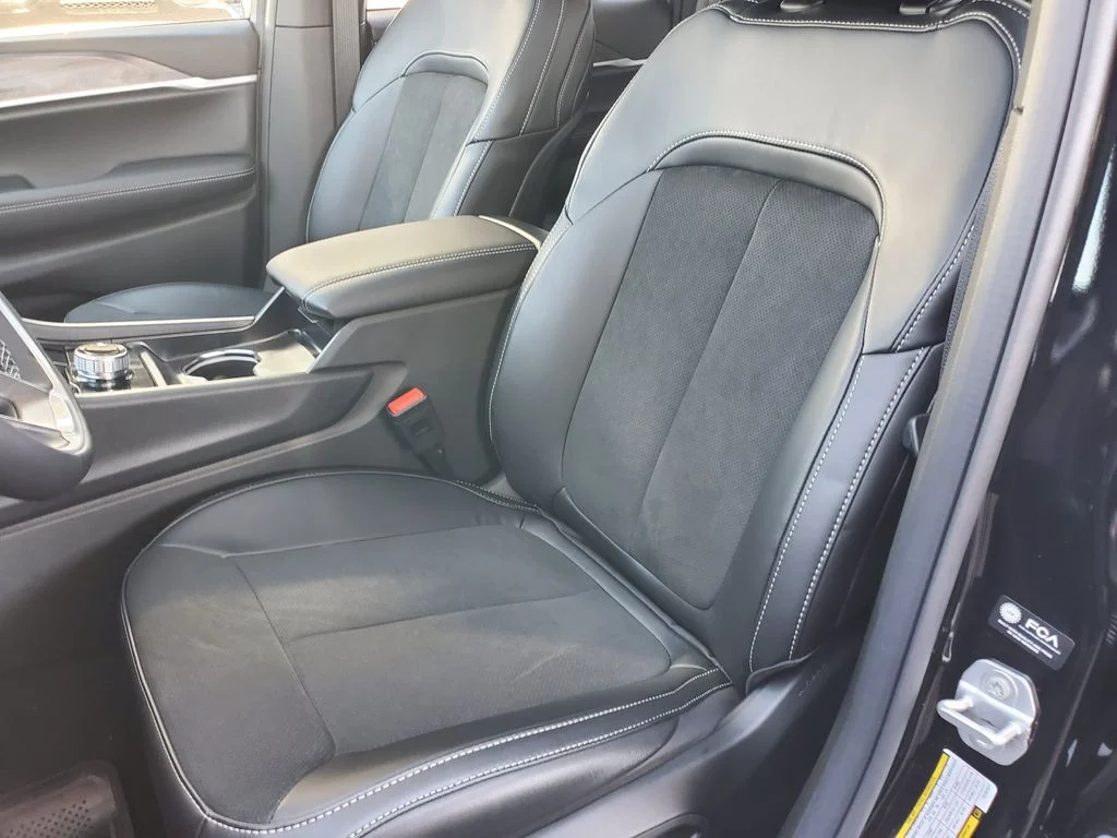 New 2026 Bright White Clearcoat Jeep Altitude image 13