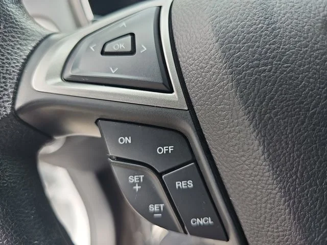Used 2020 White Ford SE image 17