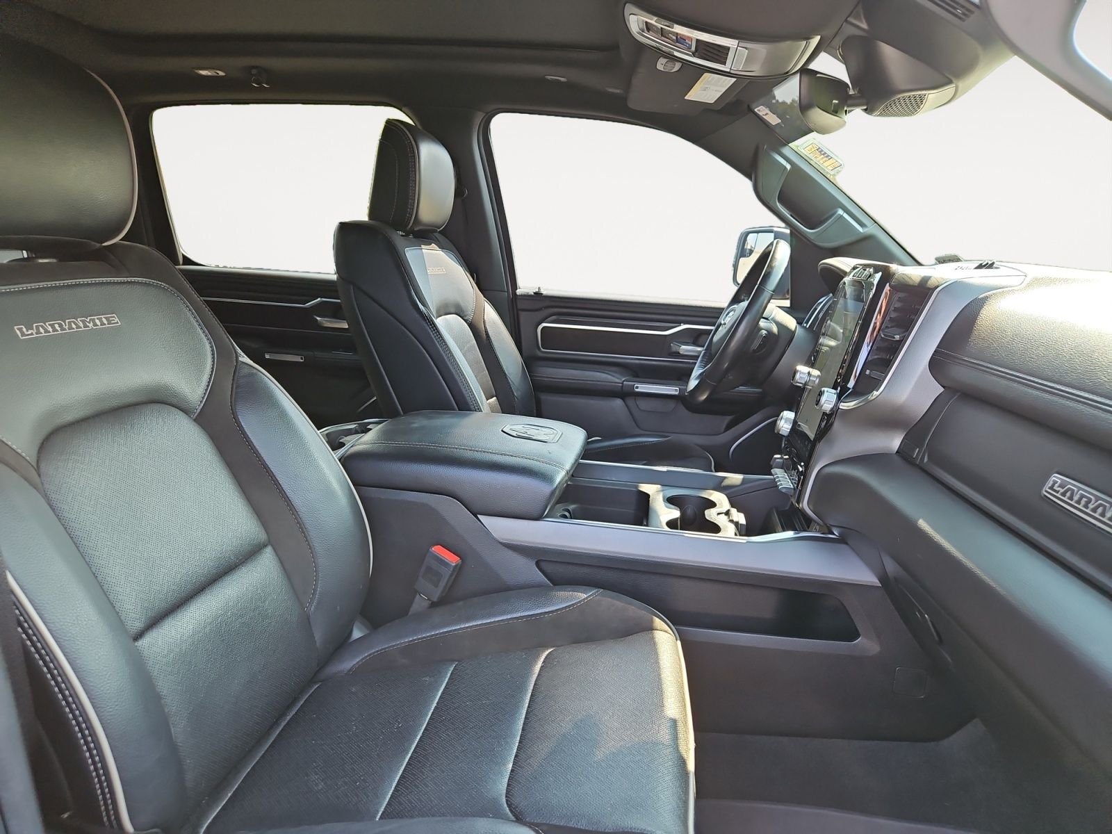 Used 2024 Black Ram Laramie image 15