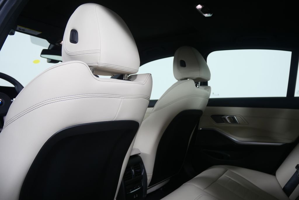New 2026 Black Sapphire Metallic BMW 330i image 14