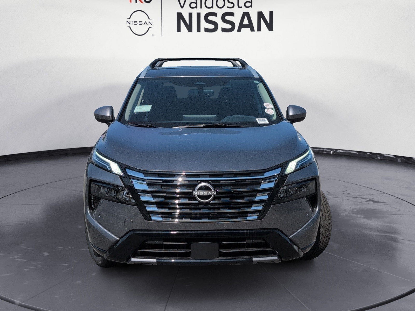 New 2026 Gun Metallic Nissan Platinum image 12