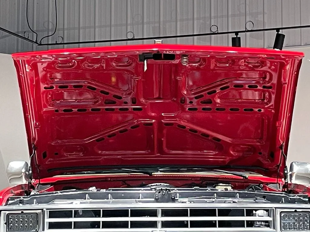 Used 1985  Chevrolet NA image 26