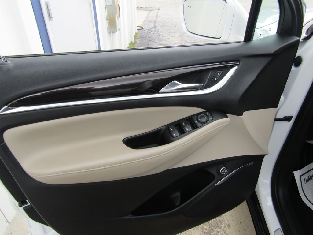 Used 2019 White Buick Essence image 22