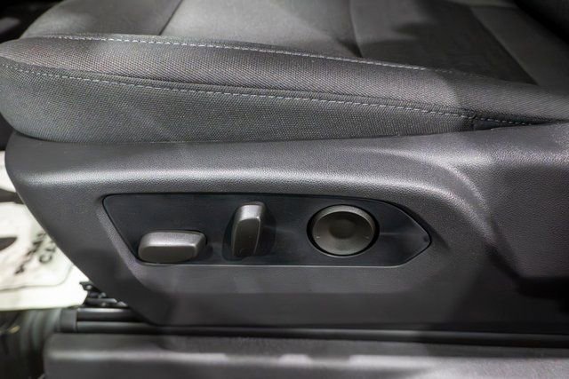 New 2026 Summit White Chevrolet LT (2FL) image 14