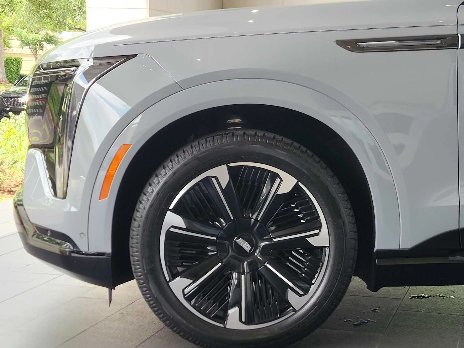 New 2026 Luna Metallic Cadillac Sport image 5