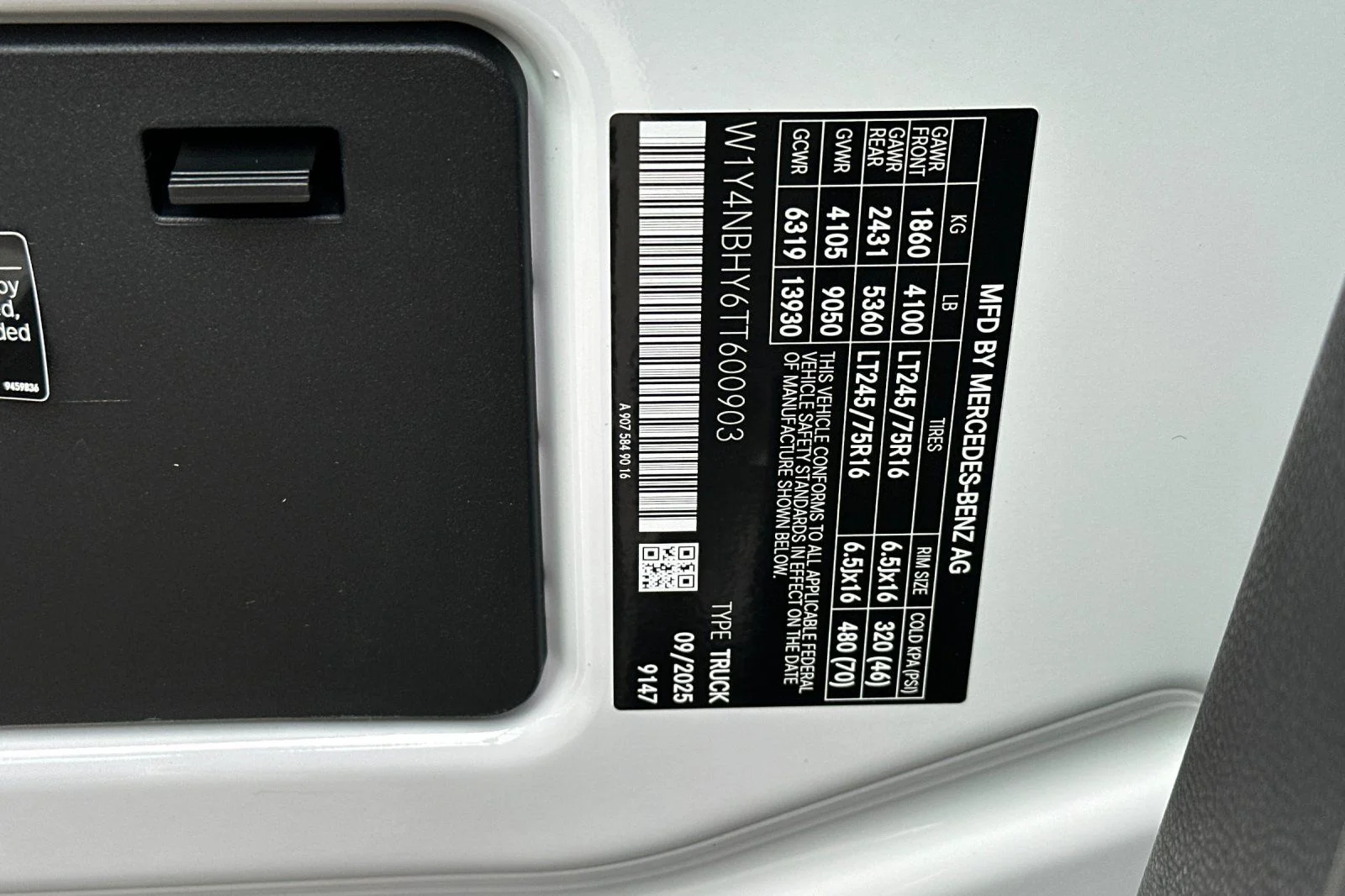 2026 Mercedes-Benz Sprinter Cargo Van Base - Photo 22