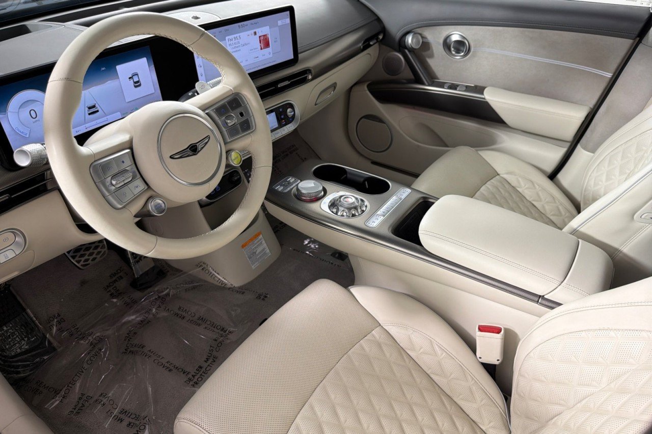 Used 2023 BLACK Genesis Performance image 9
