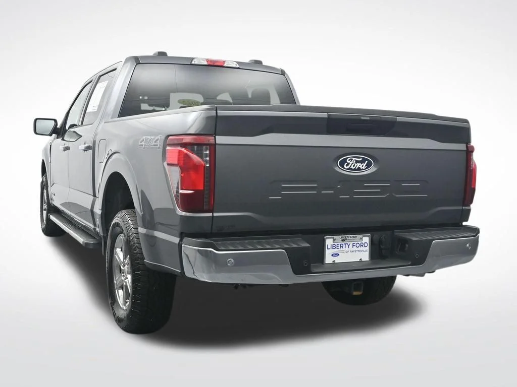 Certified Used 2025 Gray Metallic Ford XLT image 9
