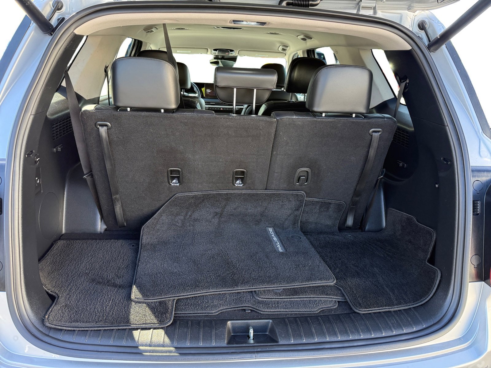 Used 2023 Typhoon Silver HYUNDAI SEL image 17