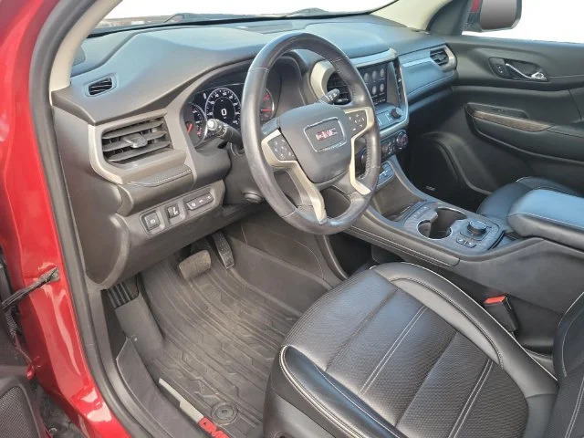 Used 2021 CAYENNE RED TINTCOAT GMC Denali image 10